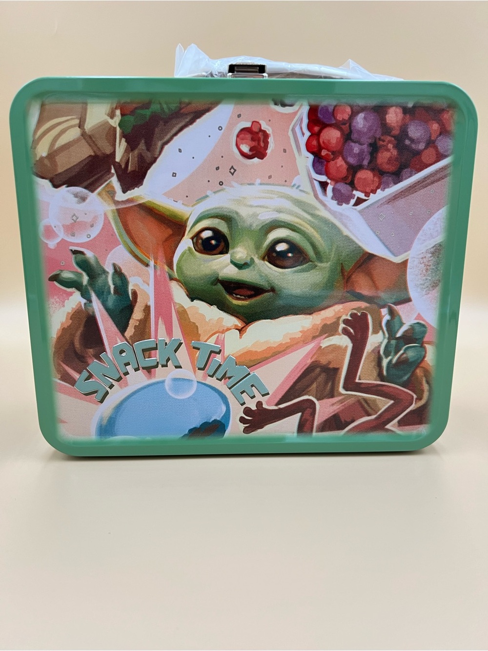 Bath & Body Works Mint Green Baby Yoda Snack Time Tin